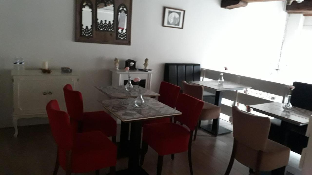 Bed and Breakfast De Zevenster "Gevestigd Aan De Winkelstraat" Кампен Экстерьер фото