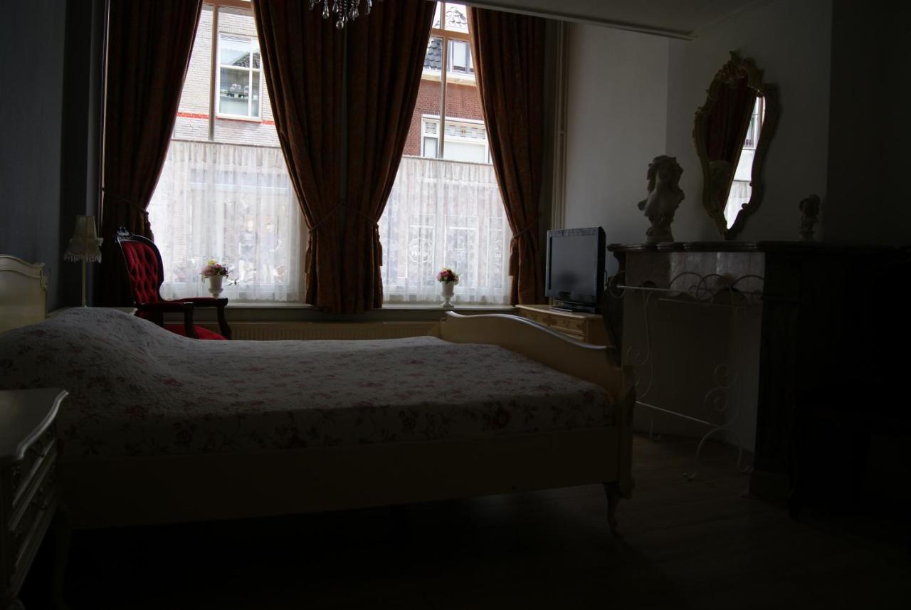 Bed and Breakfast De Zevenster "Gevestigd Aan De Winkelstraat" Кампен Экстерьер фото