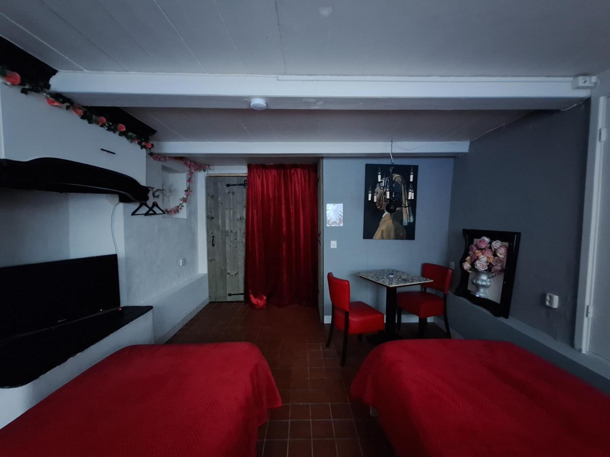 Bed and Breakfast De Zevenster "Gevestigd Aan De Winkelstraat" Кампен Экстерьер фото